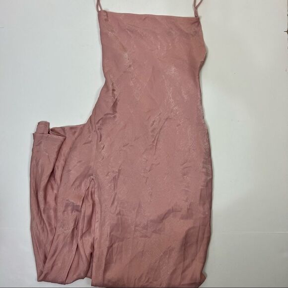 REVOLVE x RESA • River Maxi Dress in Orchid - Picture 3 of 6